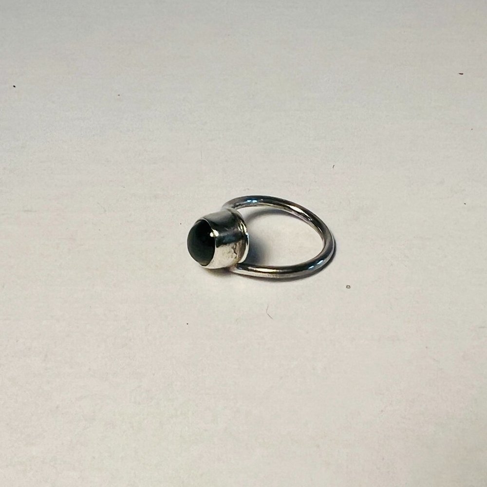 ONYX AND STERLING RING